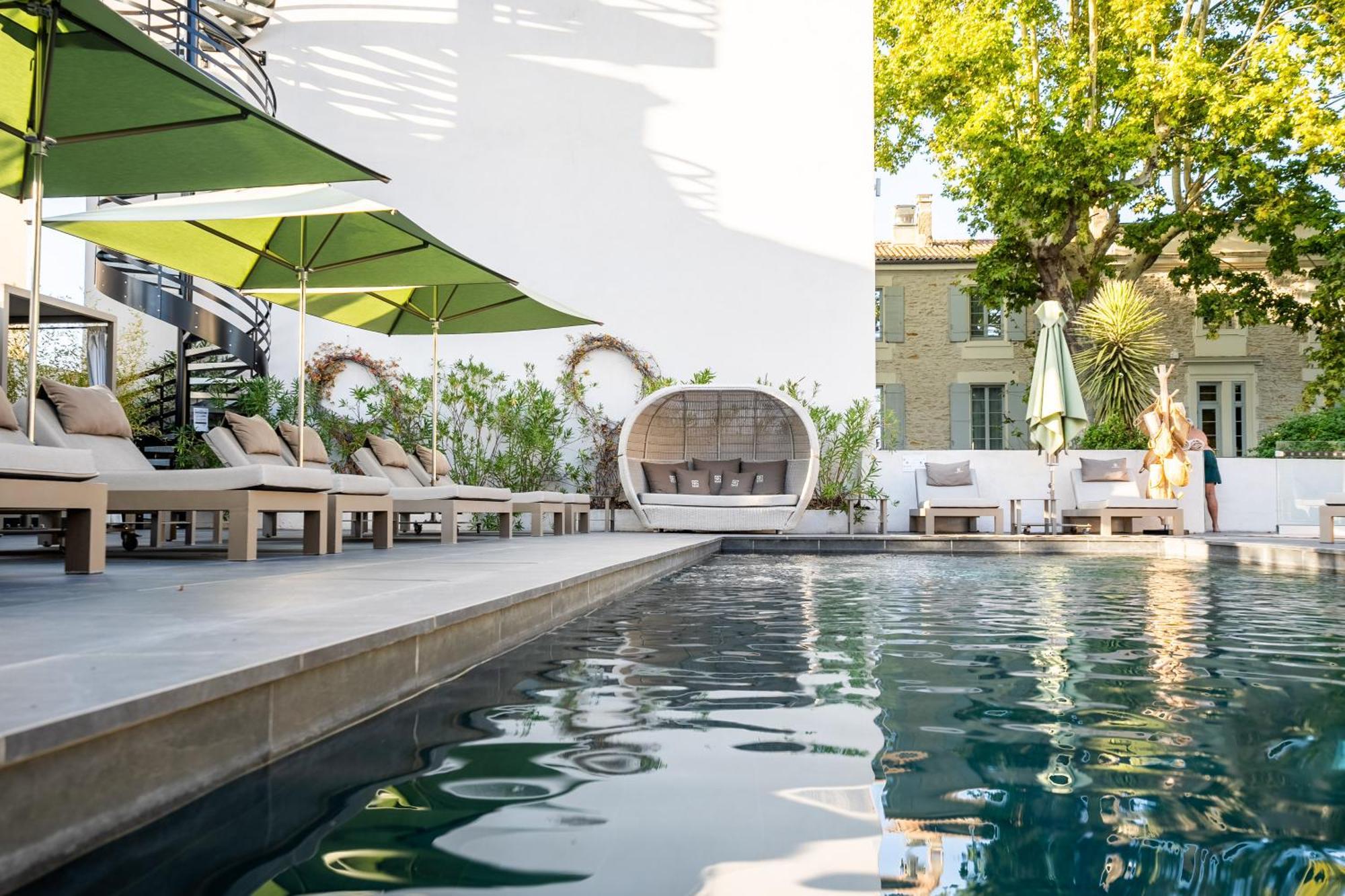 Hotel Le Saint Remy & Spa Екстериор снимка